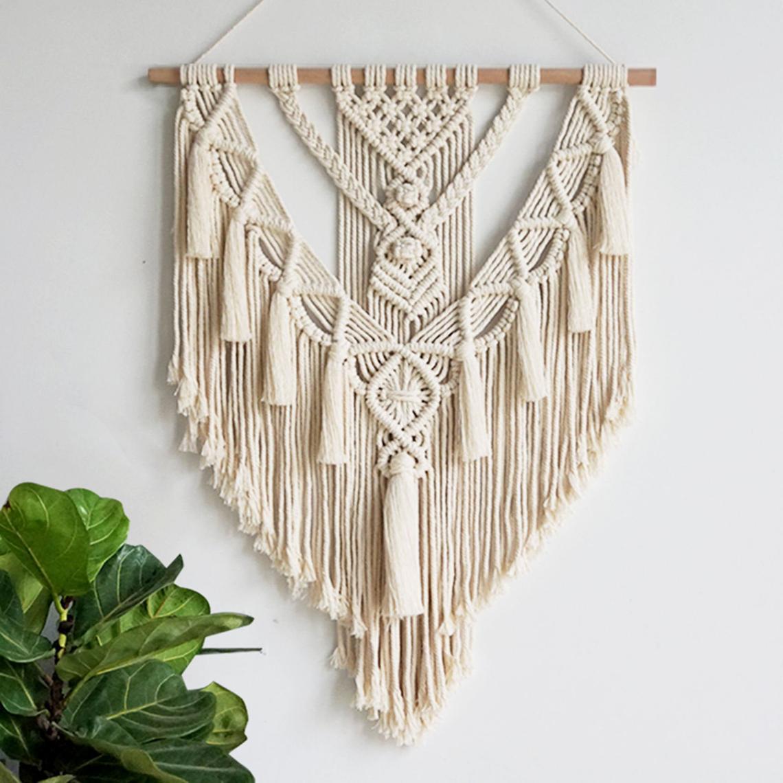 Boho Macrame Wall Hanging – Handmade Art for Cozy Spaces