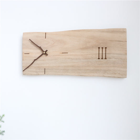 Log-Style Wooden Wall Clock – Simple and Retro Charm