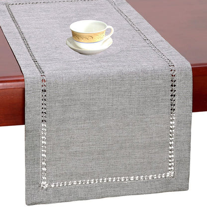 Charming Table Runner for a Warm, Homey Touch