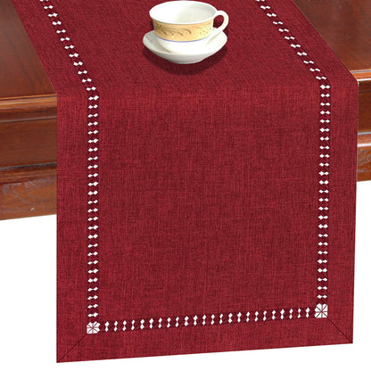 Charming Table Runner for a Warm, Homey Touch